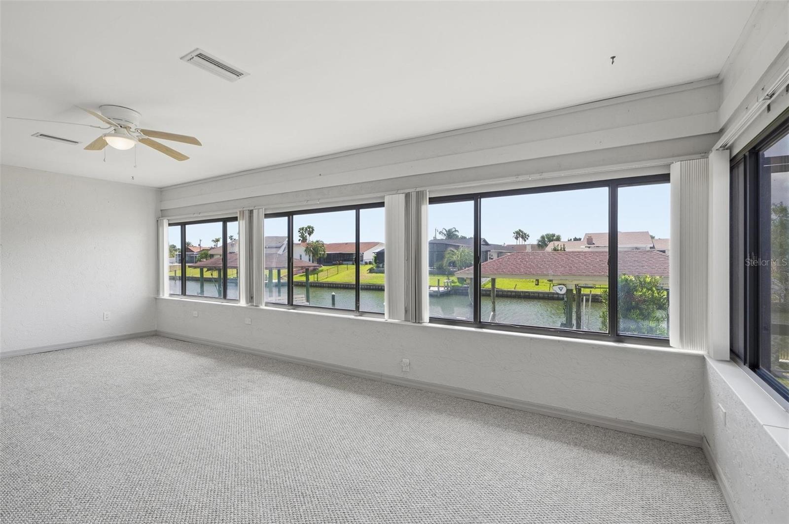 10 CHERRY CT, PALM COAST, FL, 32137