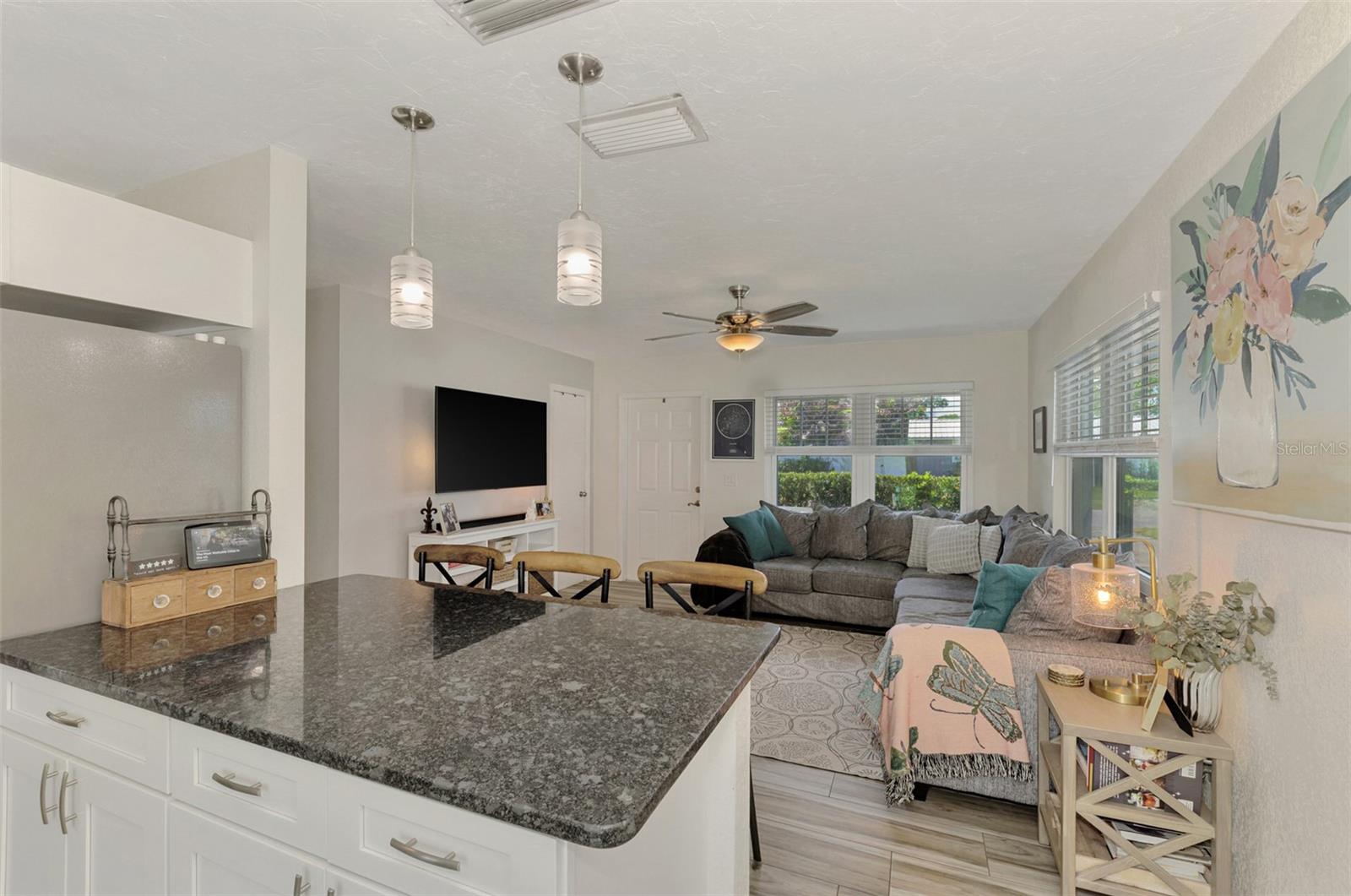 5807 28TH AVENUE DR E, BRADENTON, FL, 34208