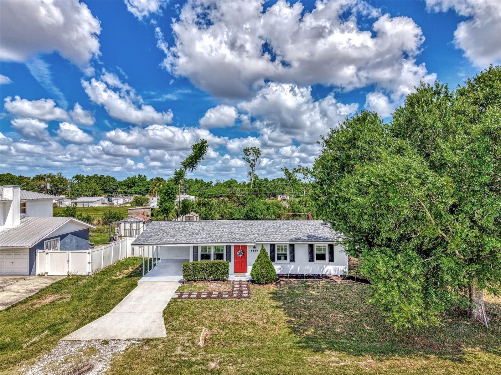 5807 28TH AVENUE DR E, BRADENTON, FL, 34208
