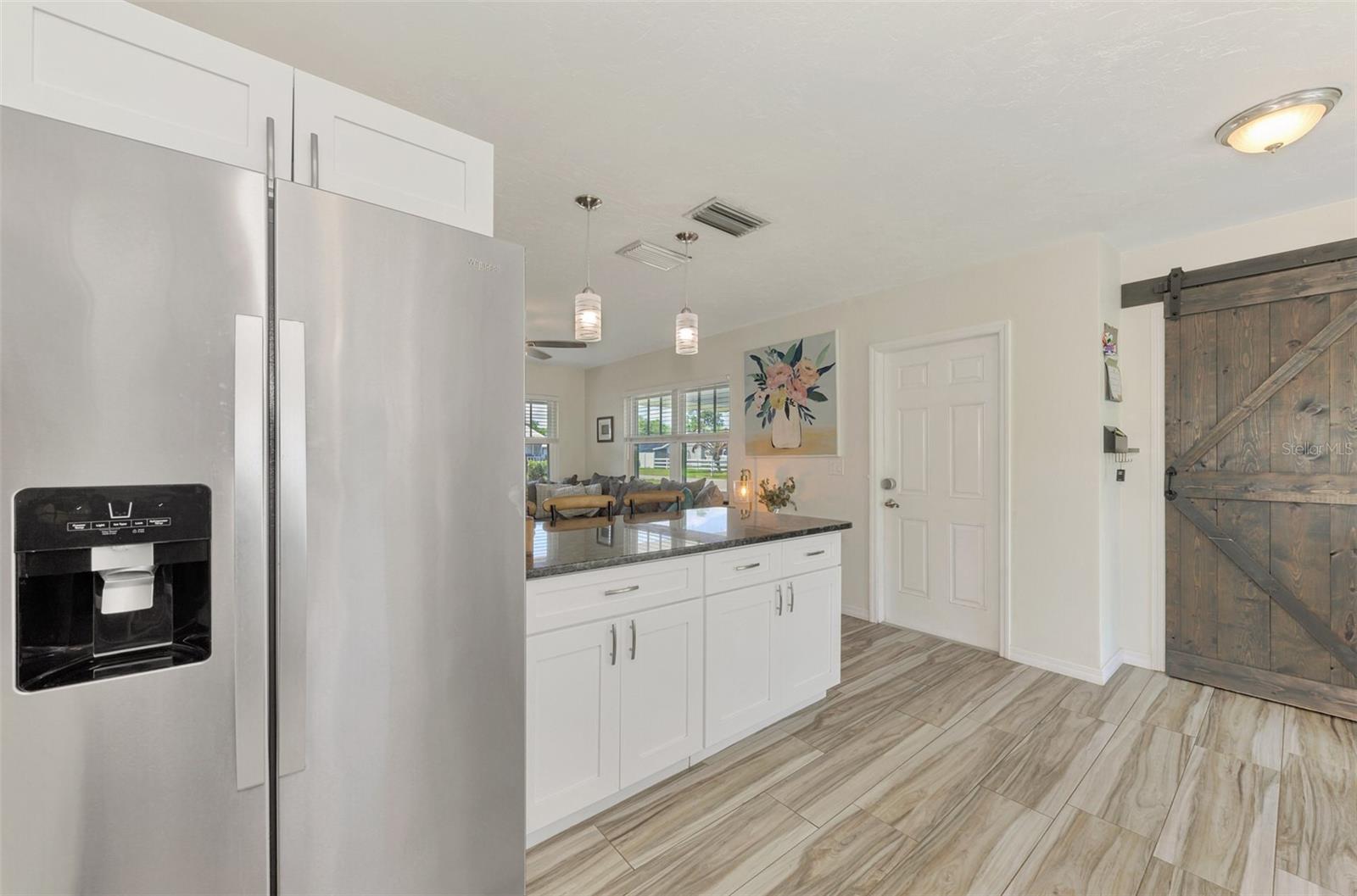 5807 28TH AVENUE DR E, BRADENTON, FL, 34208