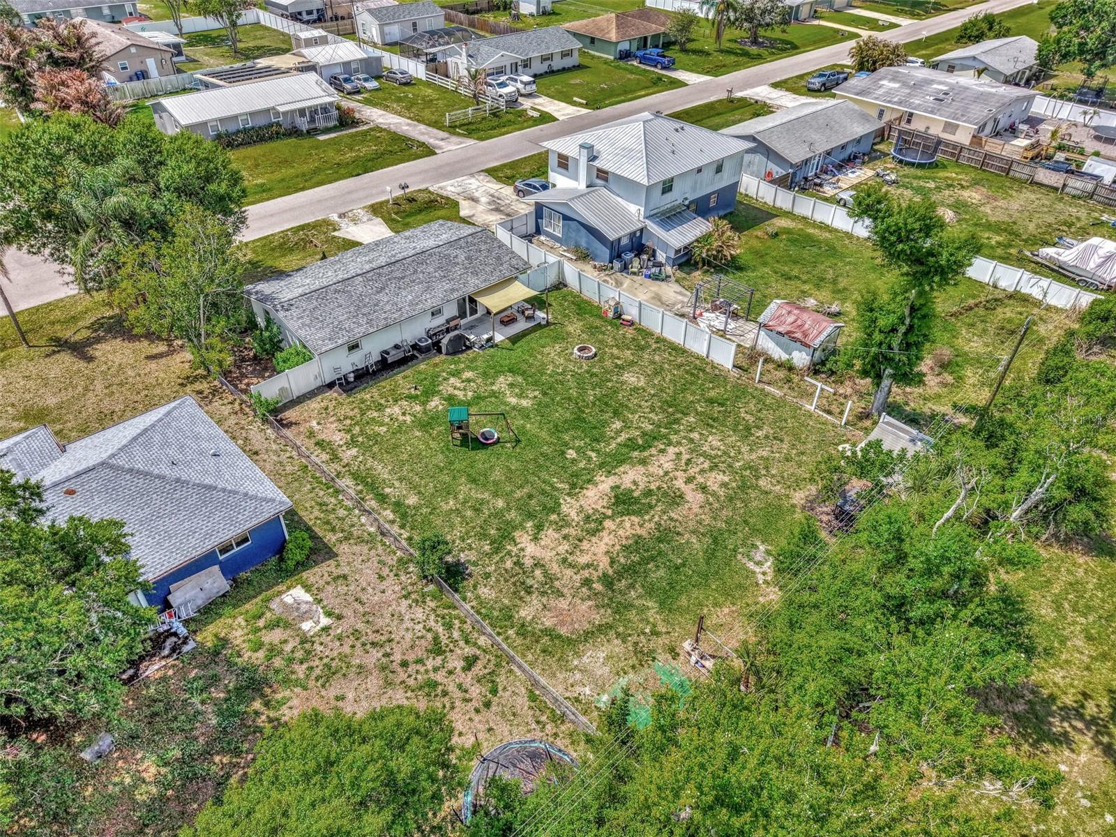 5807 28TH AVENUE DR E, BRADENTON, FL, 34208