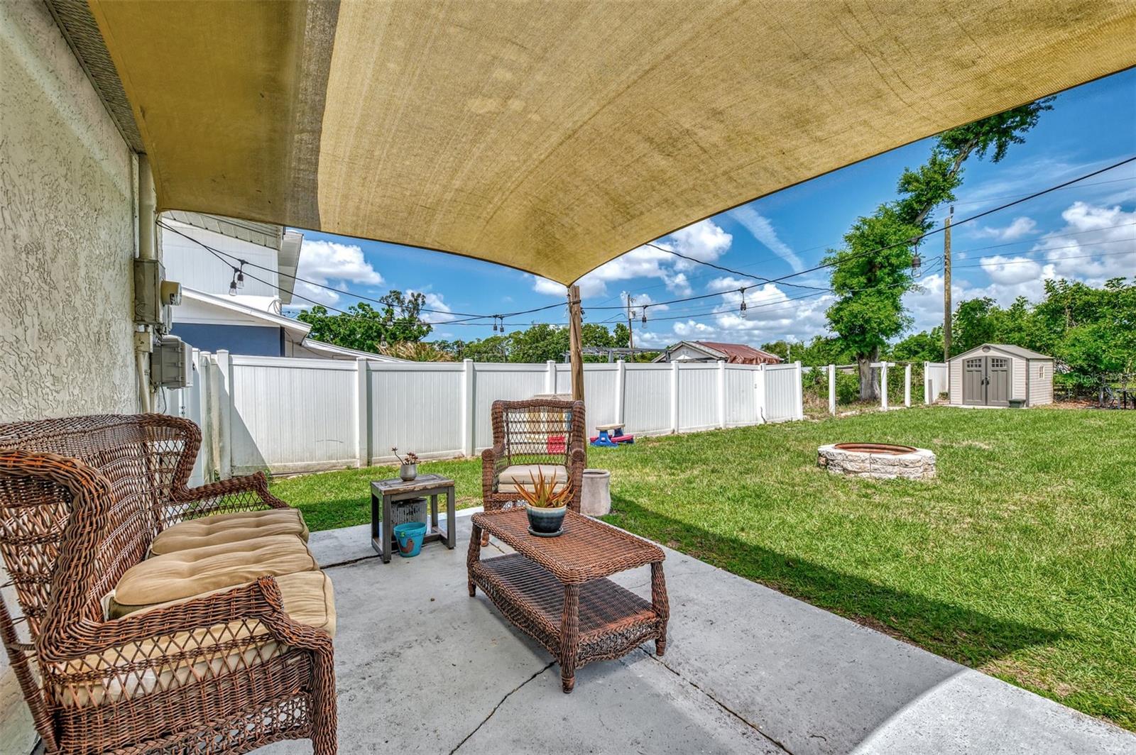 5807 28TH AVENUE DR E, BRADENTON, FL, 34208