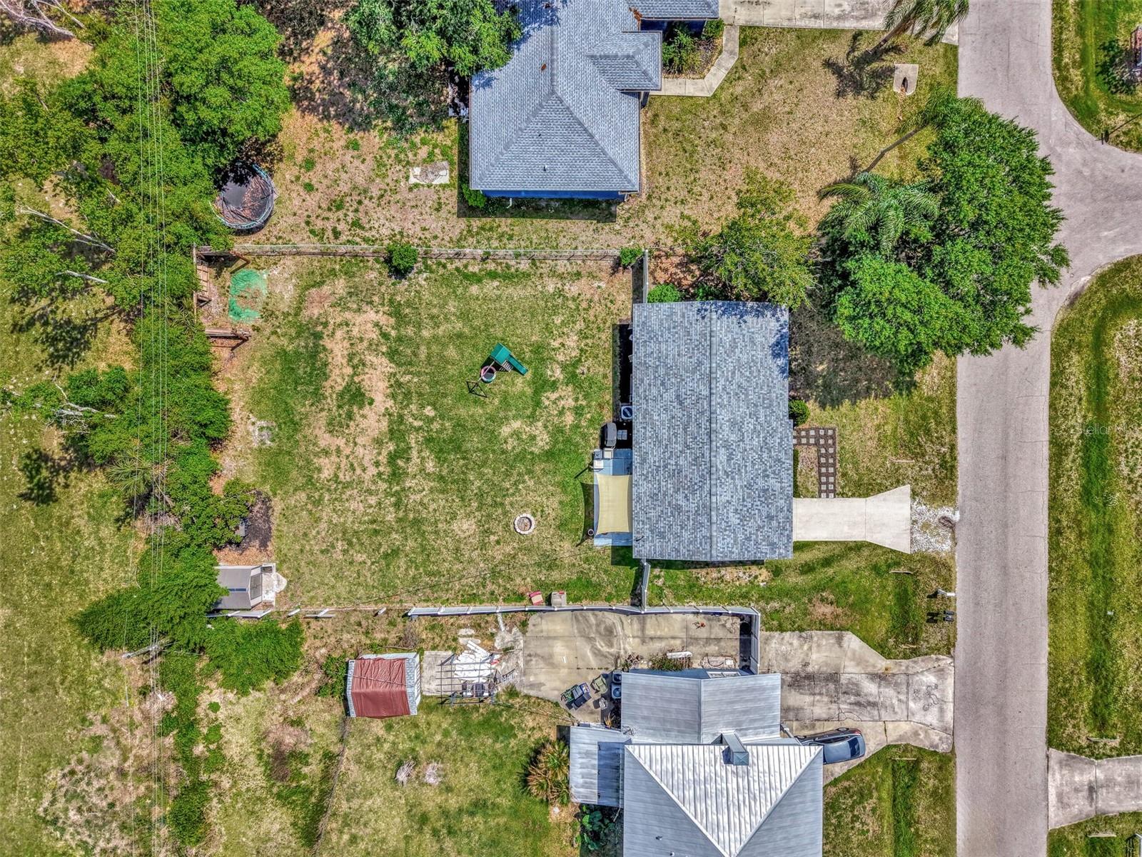 5807 28TH AVENUE DR E, BRADENTON, FL, 34208