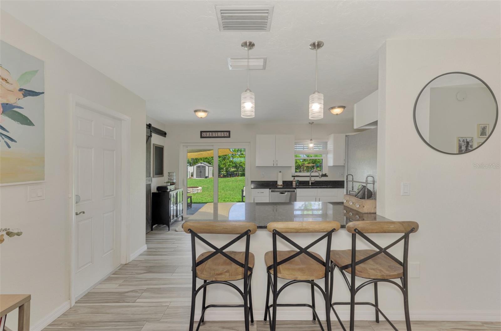 5807 28TH AVENUE DR E, BRADENTON, FL, 34208