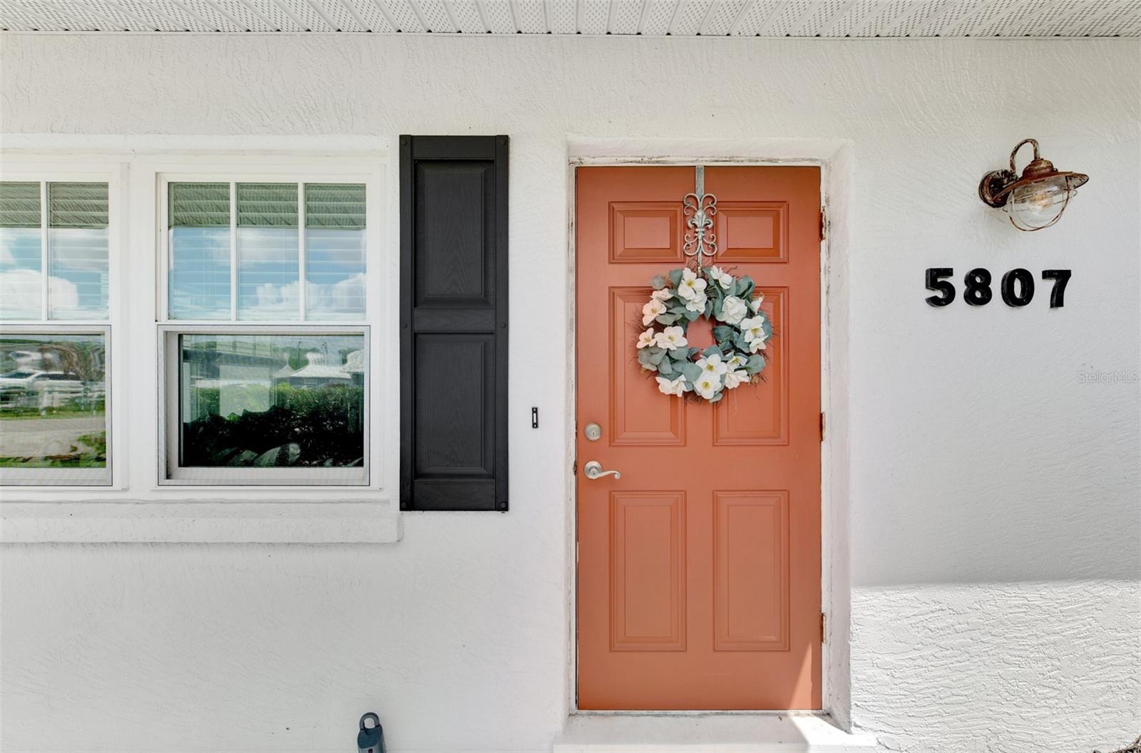 5807 28TH AVENUE DR E, BRADENTON, FL, 34208