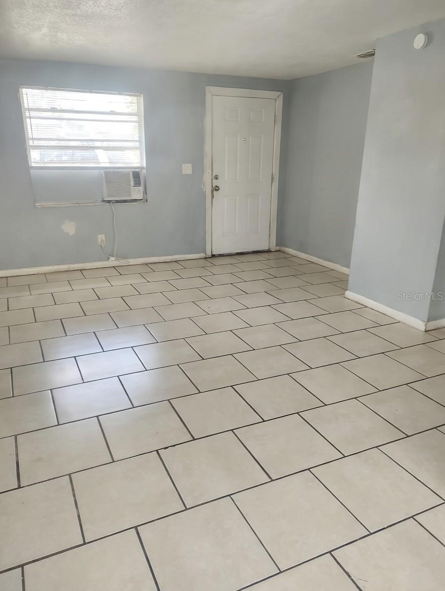 5204 N 45TH ST #A, TAMPA, FL, 33610