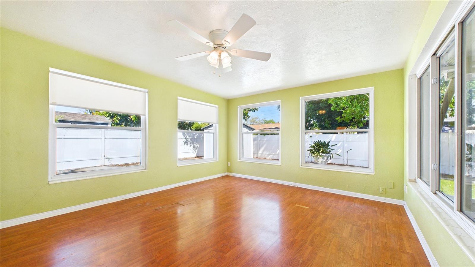6447 17TH PL N, ST PETERSBURG, FL, 33710