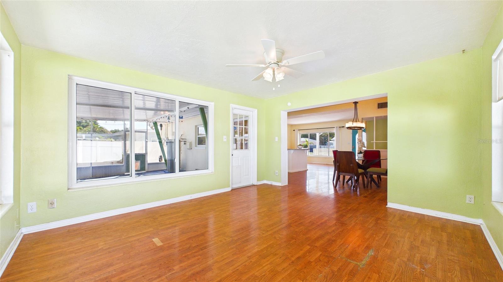 6447 17TH PL N, ST PETERSBURG, FL, 33710