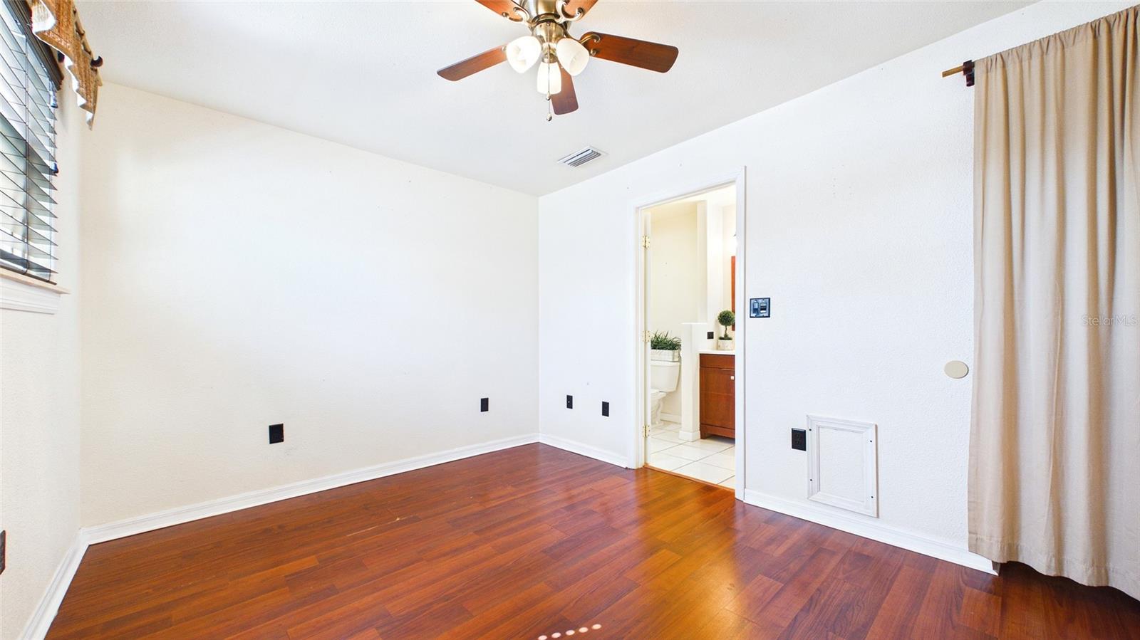 6447 17TH PL N, ST PETERSBURG, FL, 33710