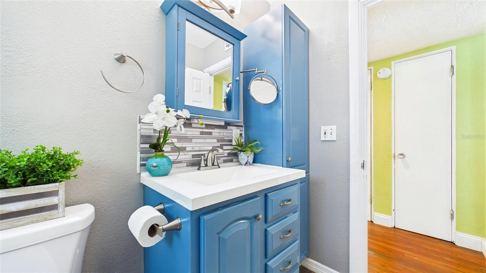 6447 17TH PL N, ST PETERSBURG, FL, 33710