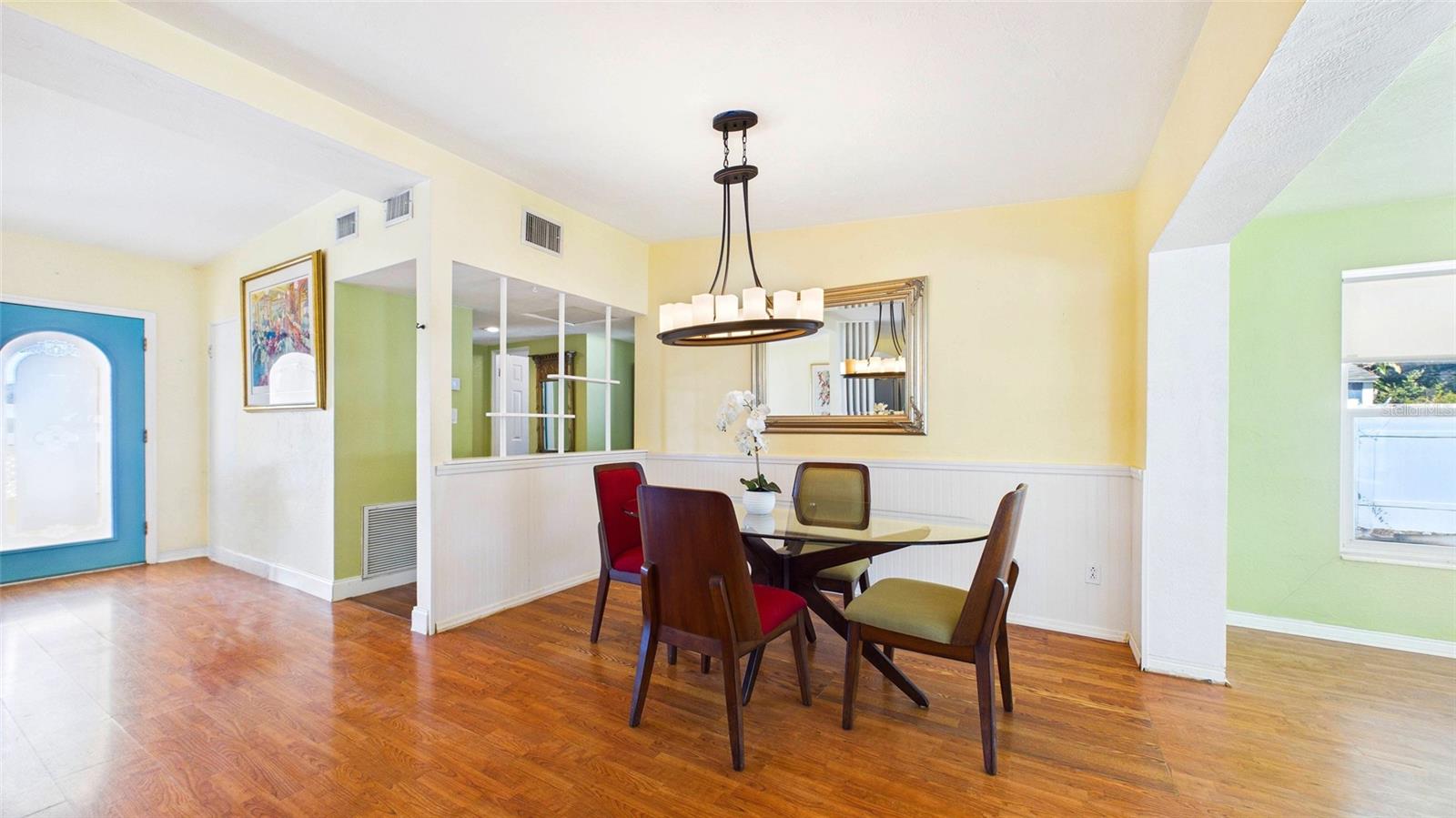 6447 17TH PL N, ST PETERSBURG, FL, 33710