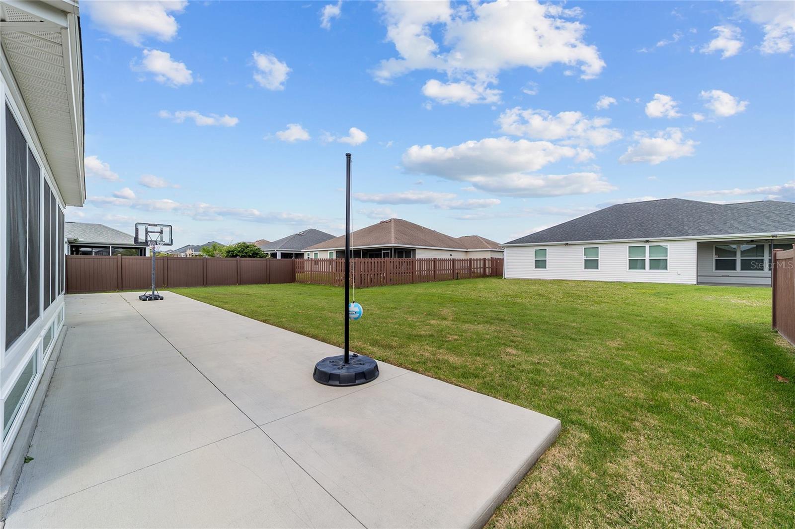 3335 ROHAN RD, OXFORD, FL, 34484