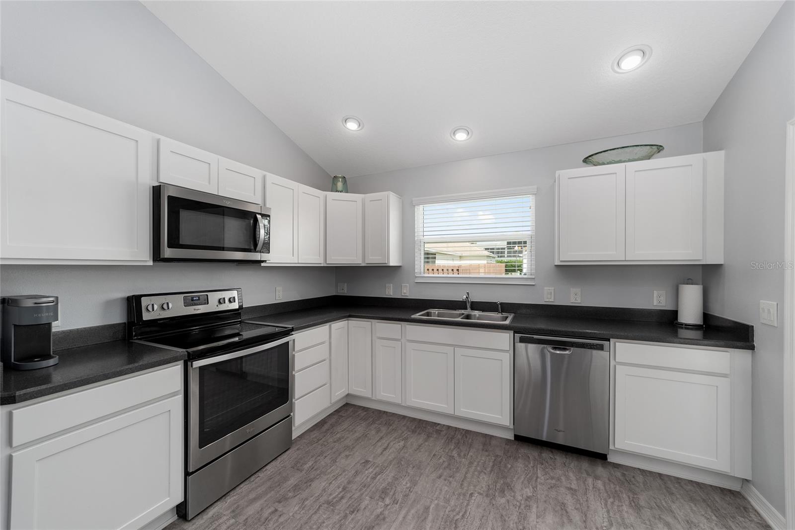3335 ROHAN RD, OXFORD, FL, 34484