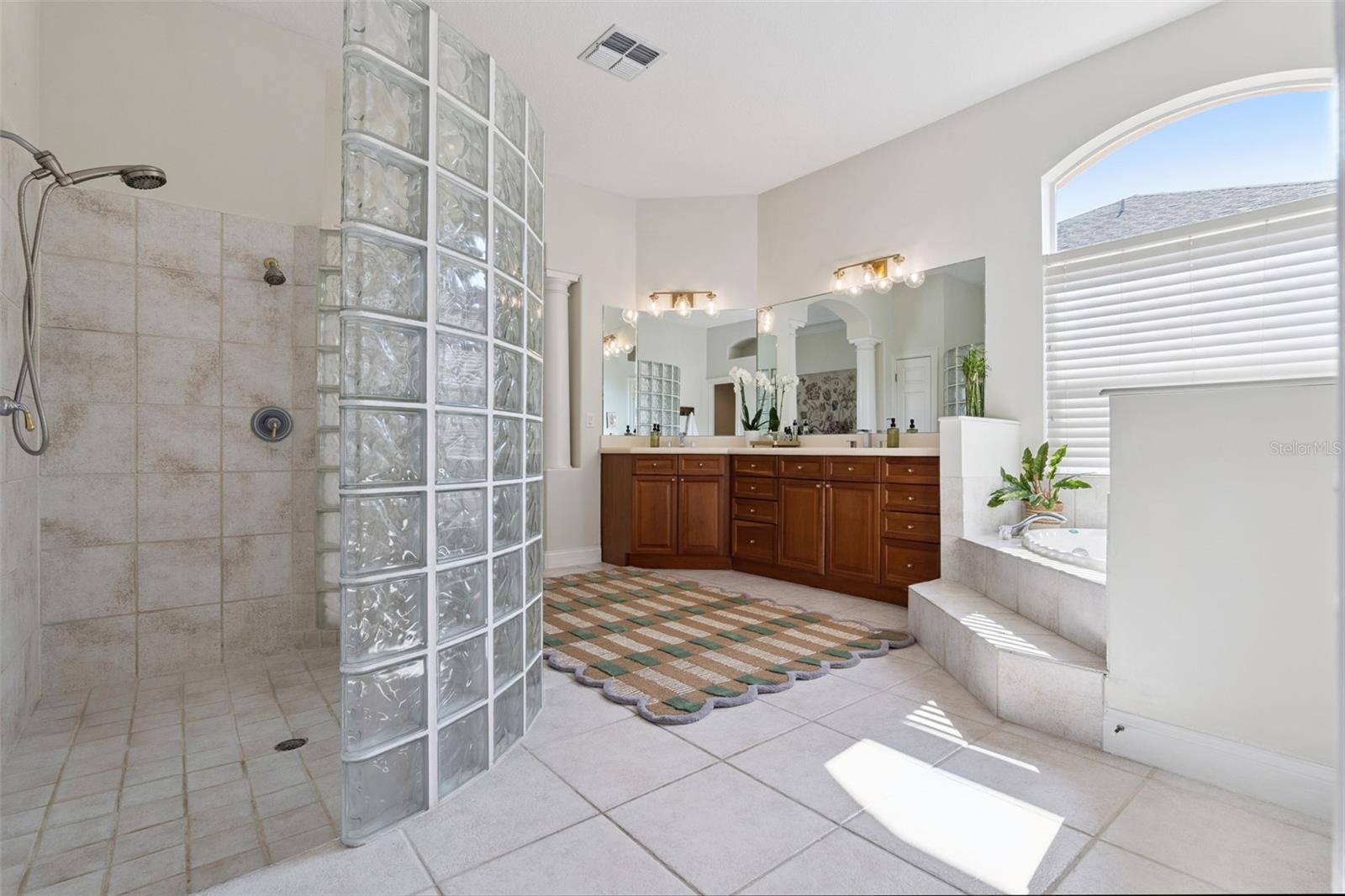 213 HEATHERWOOD CT, WINTER SPRINGS, FL, 32708
