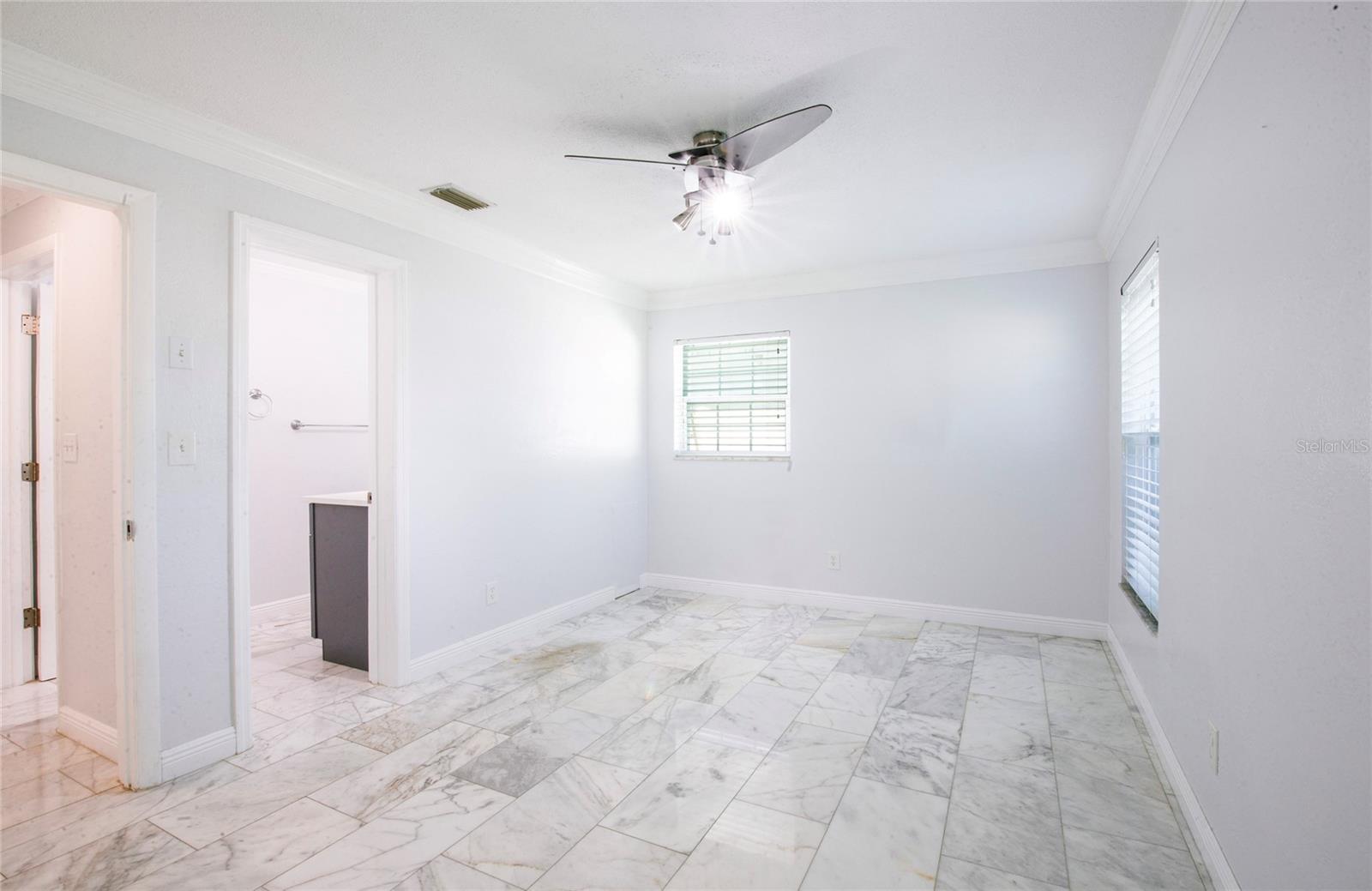 551 CRYSTAL DR, MADEIRA BEACH, FL, 33708