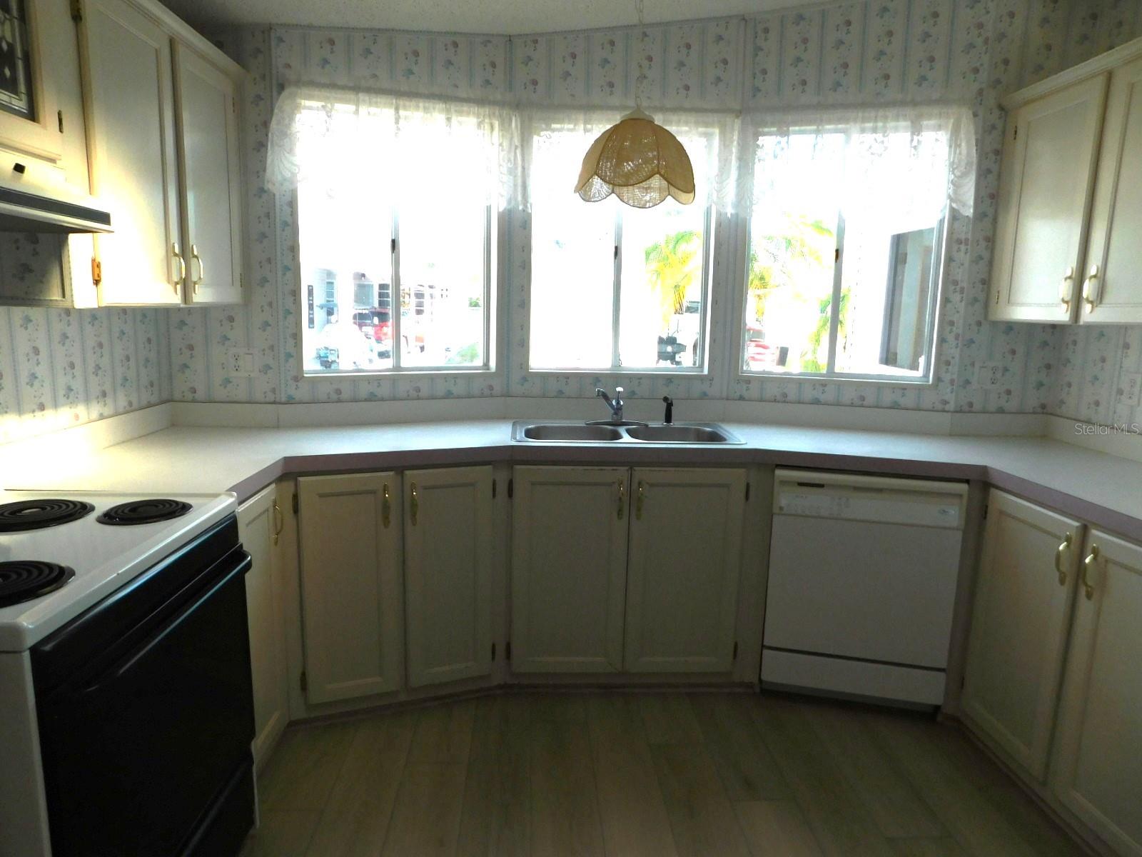 1001 STARKEY RD #639, LARGO, FL, 33771