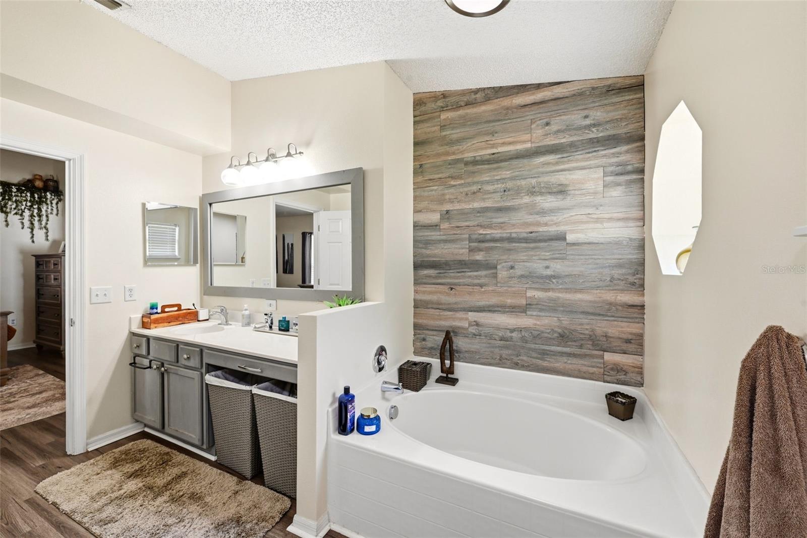 2257 KINGSCREST CIR, APOPKA, FL, 32712