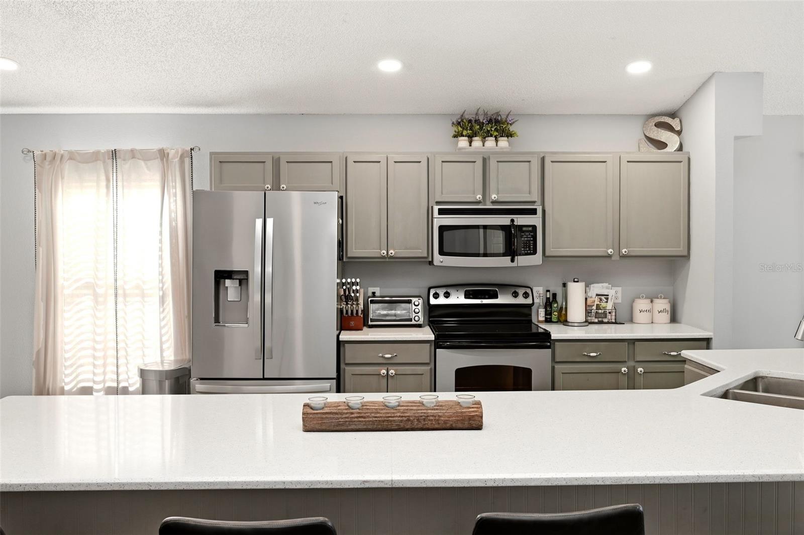 2257 KINGSCREST CIR, APOPKA, FL, 32712