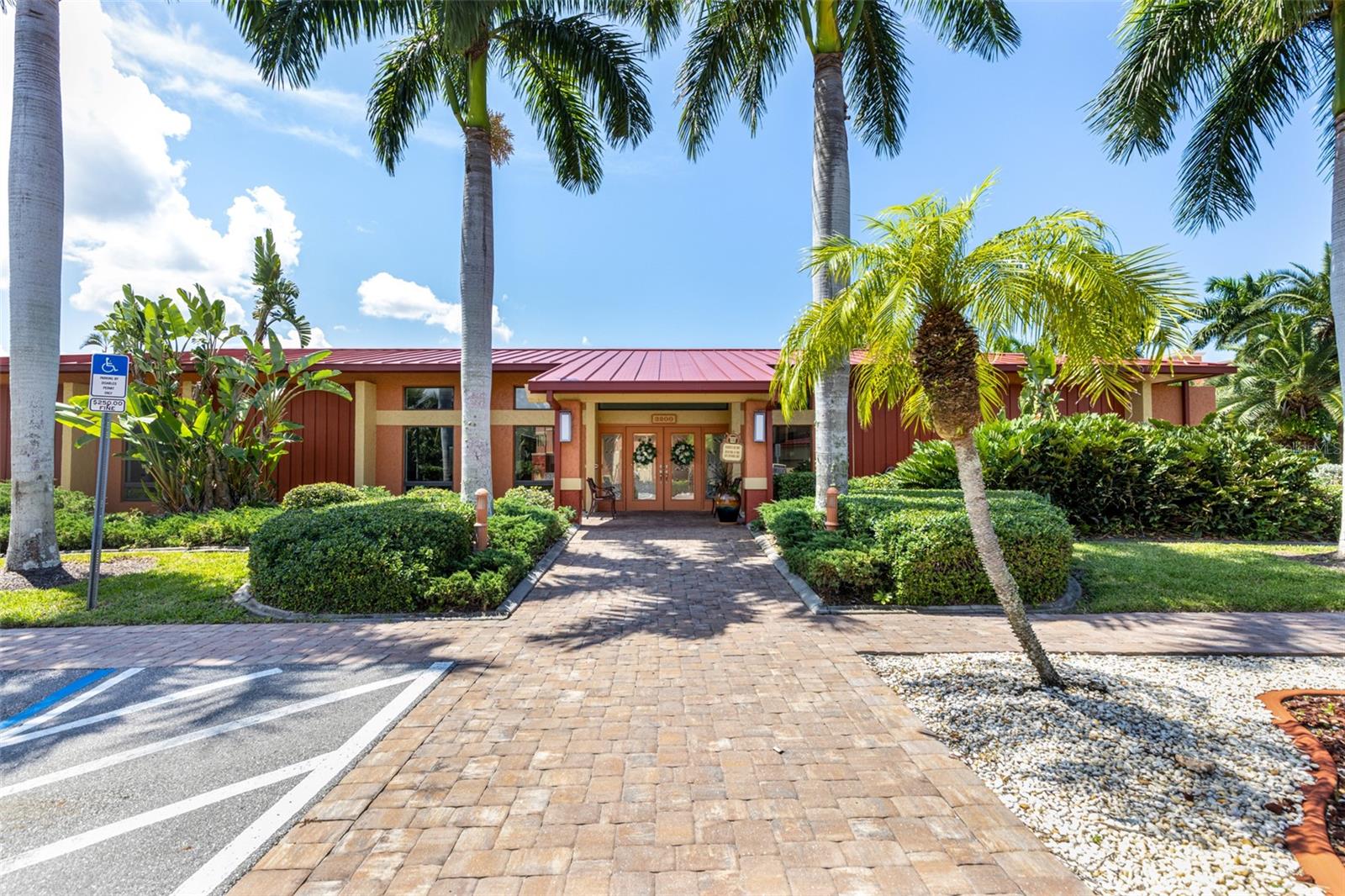 3270 SOUTHSHORE DR #72A, PUNTA GORDA, FL, 33955
