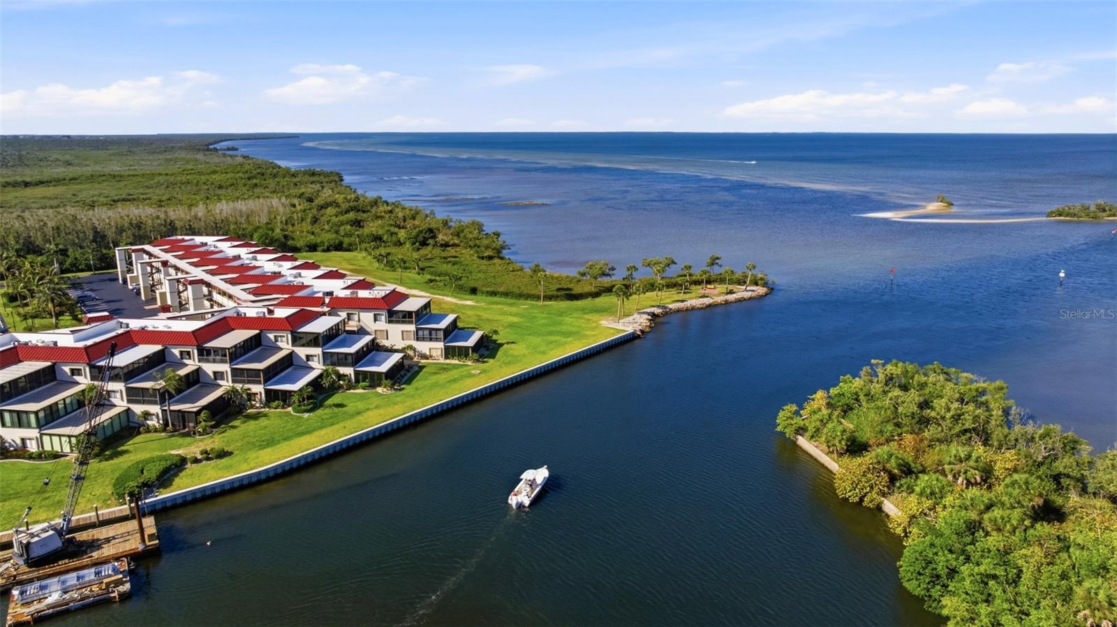 3270 SOUTHSHORE DR #72A, PUNTA GORDA, FL, 33955