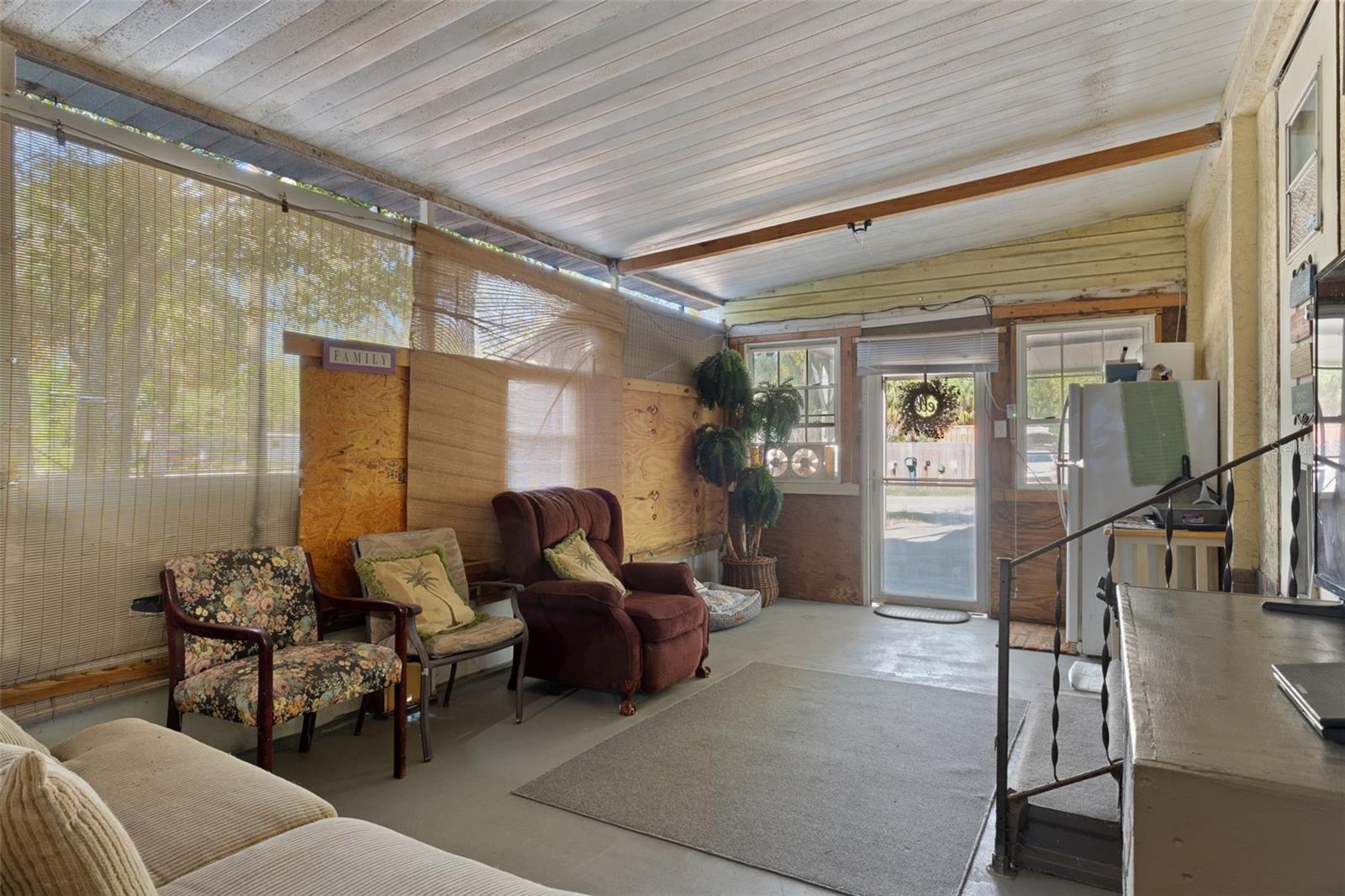 2325 S STANLEY TER, HOMOSASSA, FL, 34448
