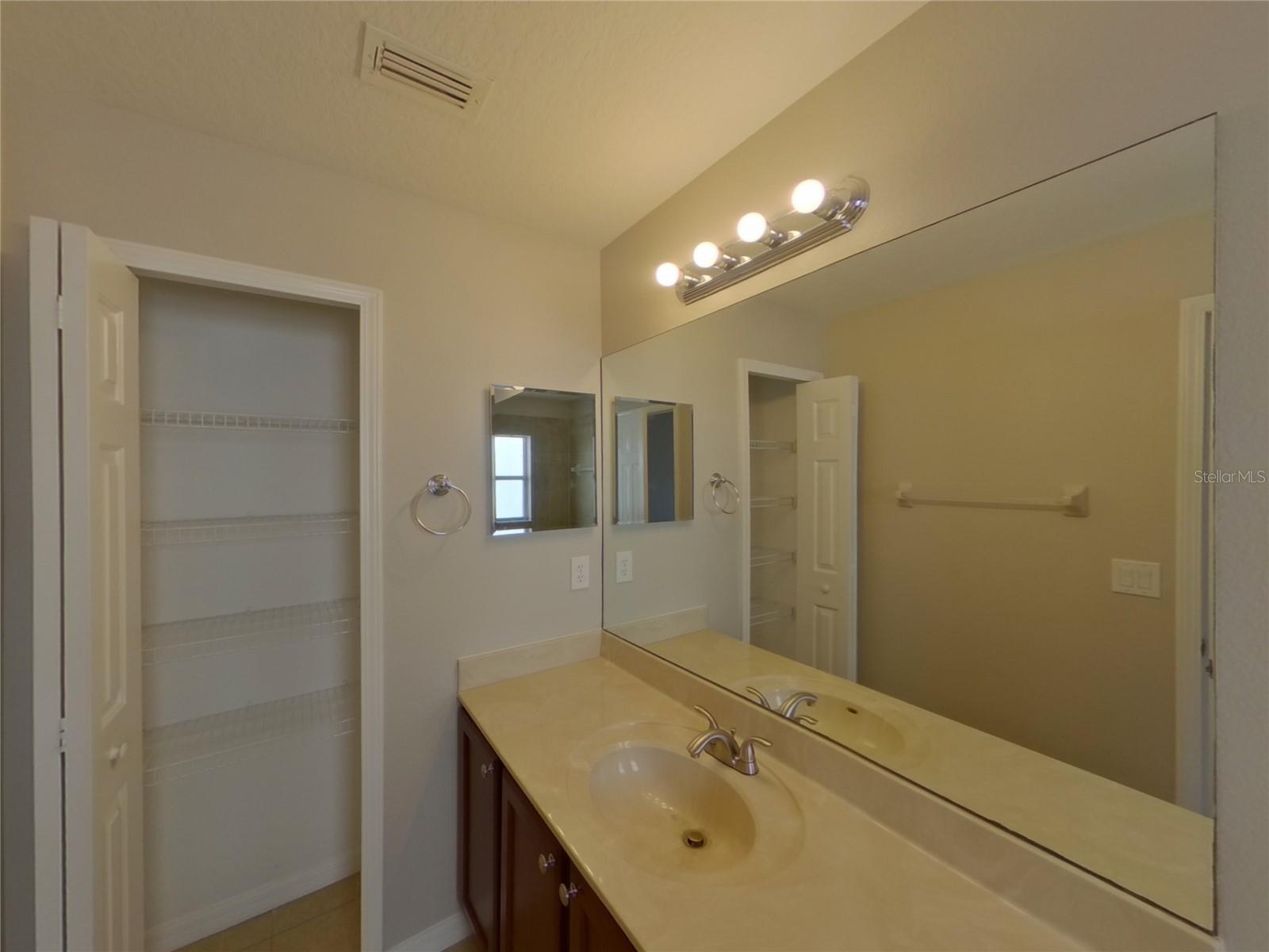 15512 TELFORD SPRING DR, RUSKIN, FL, 33573