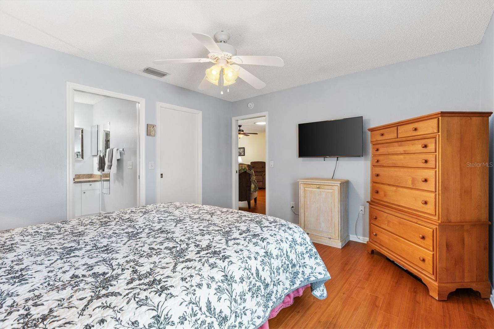 1483 AZTECA LOOP, THE VILLAGES, FL, 32162