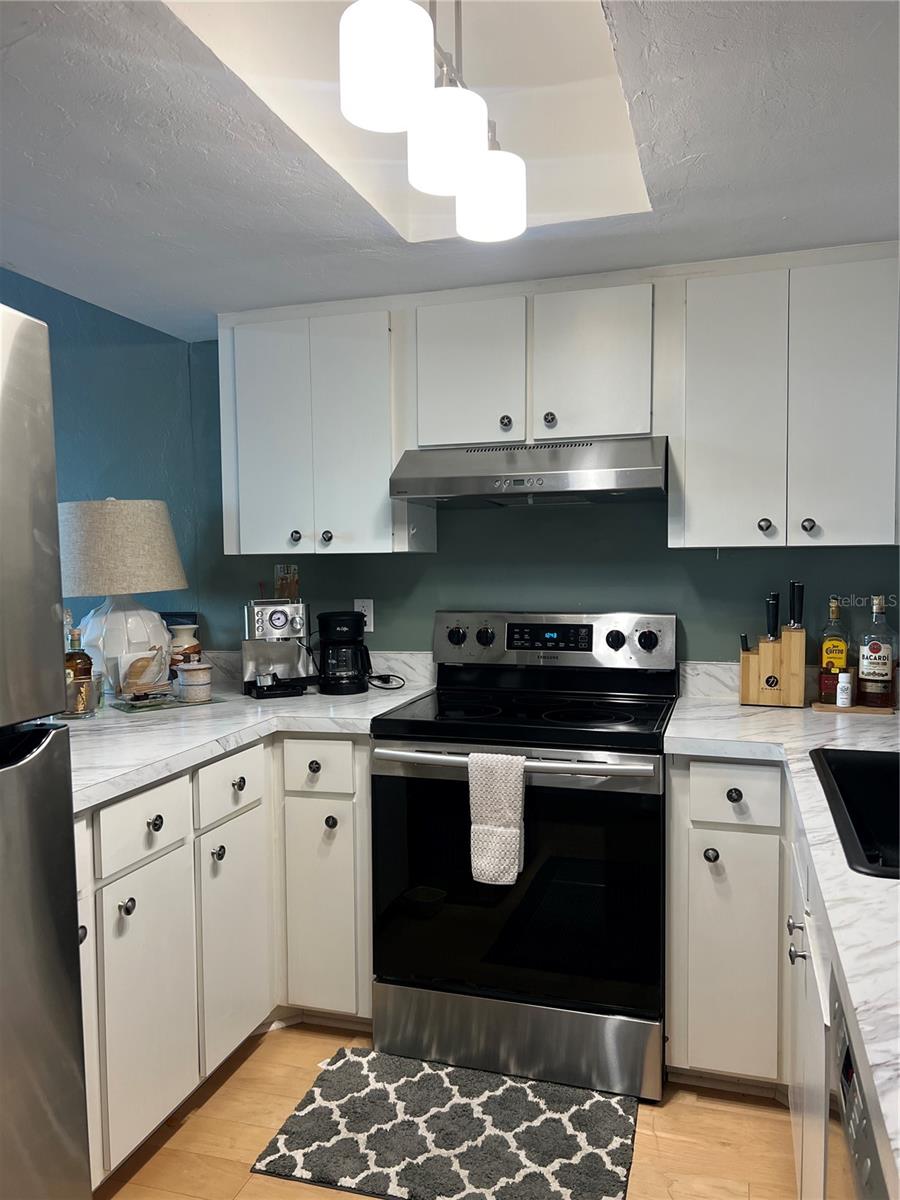 850 3RD ST #2, CEDAR KEY, FL, 32625
