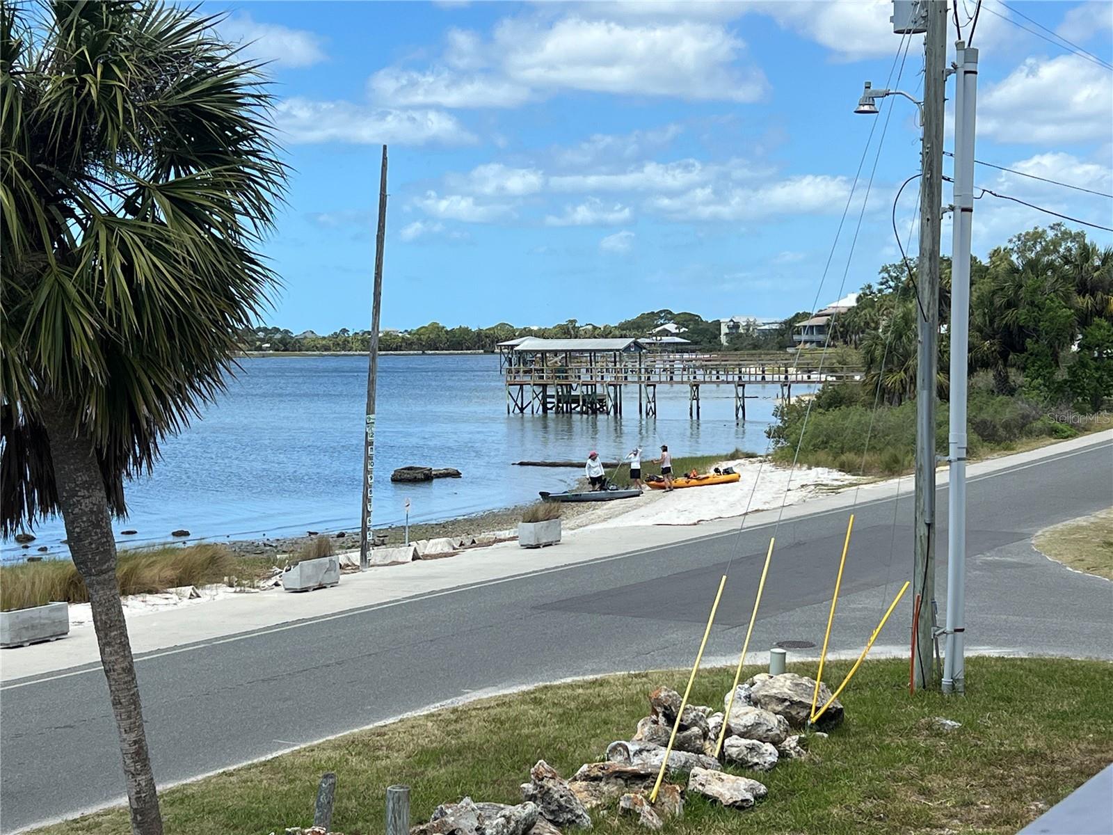 850 3RD ST #2, CEDAR KEY, FL, 32625