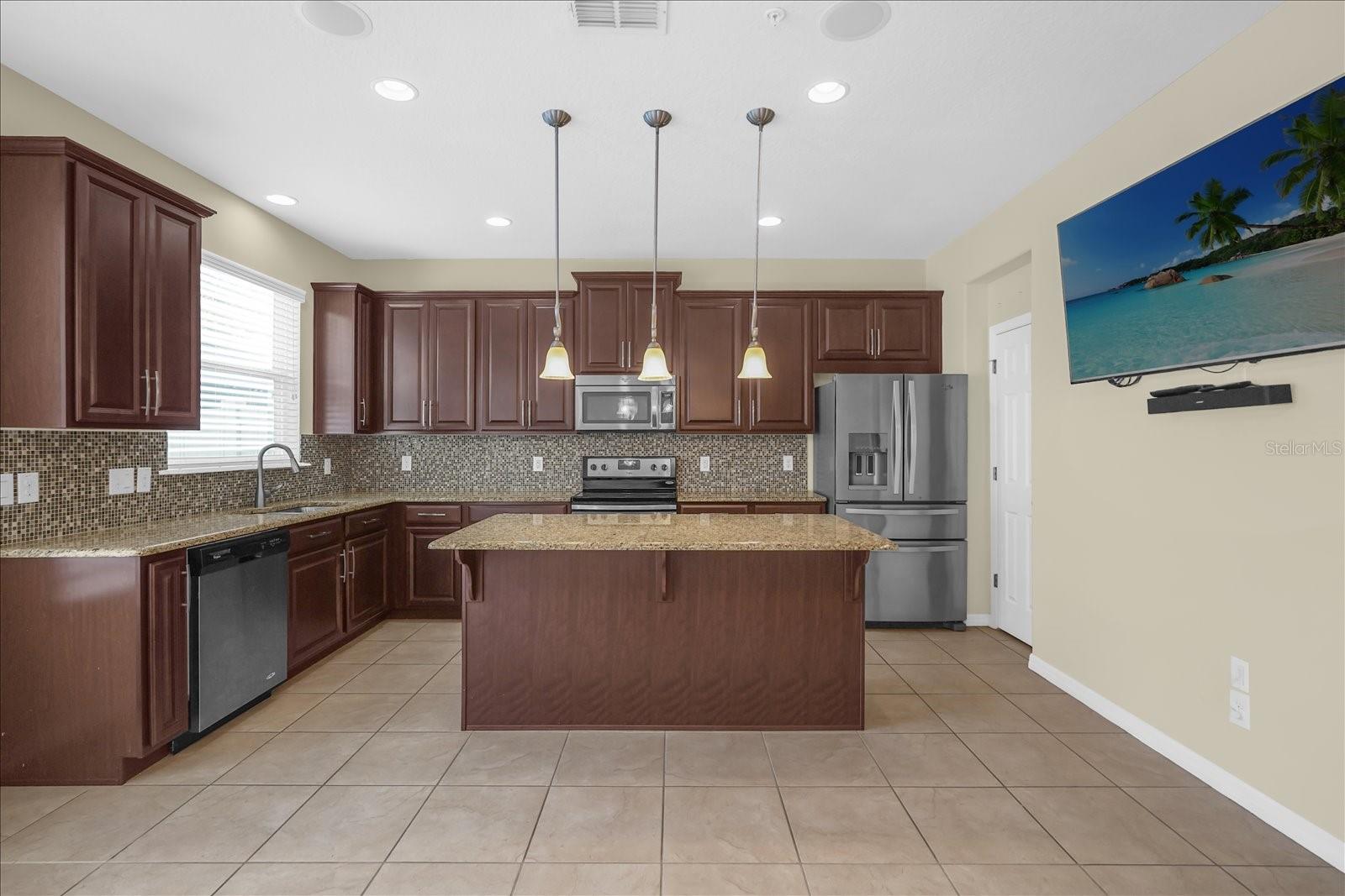 8943 HILDRETH AVE, ORLANDO, FL, 32832