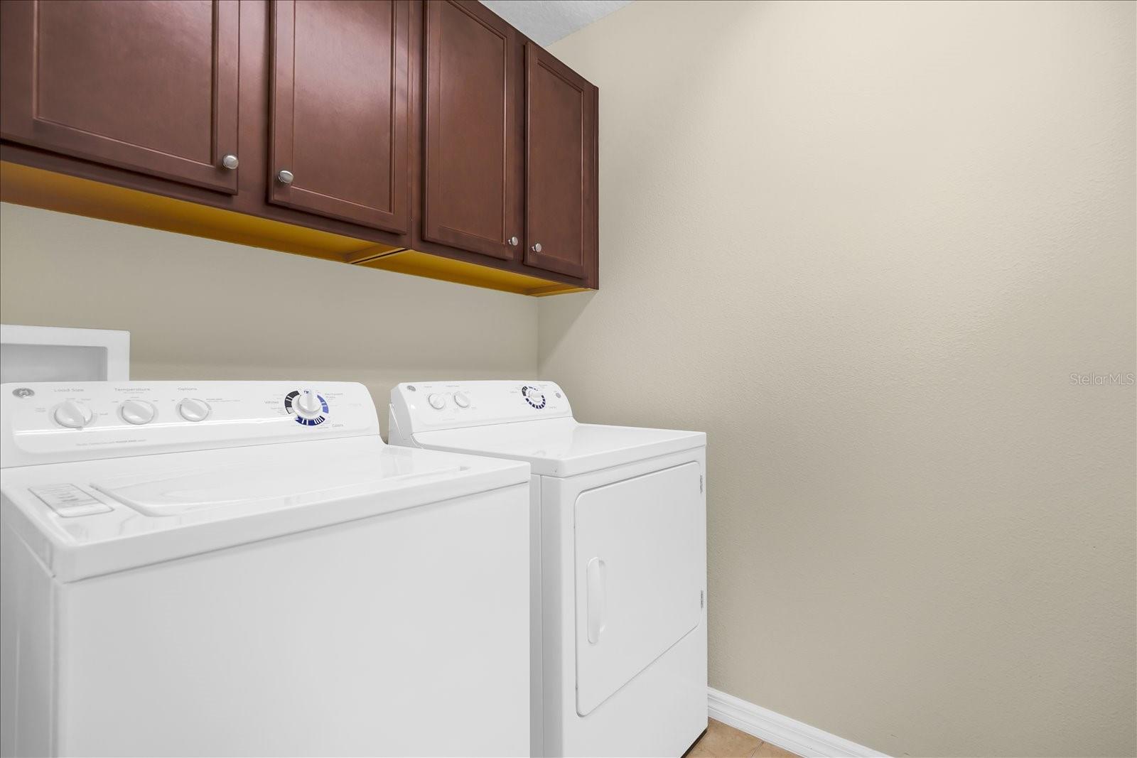 8943 HILDRETH AVE, ORLANDO, FL, 32832