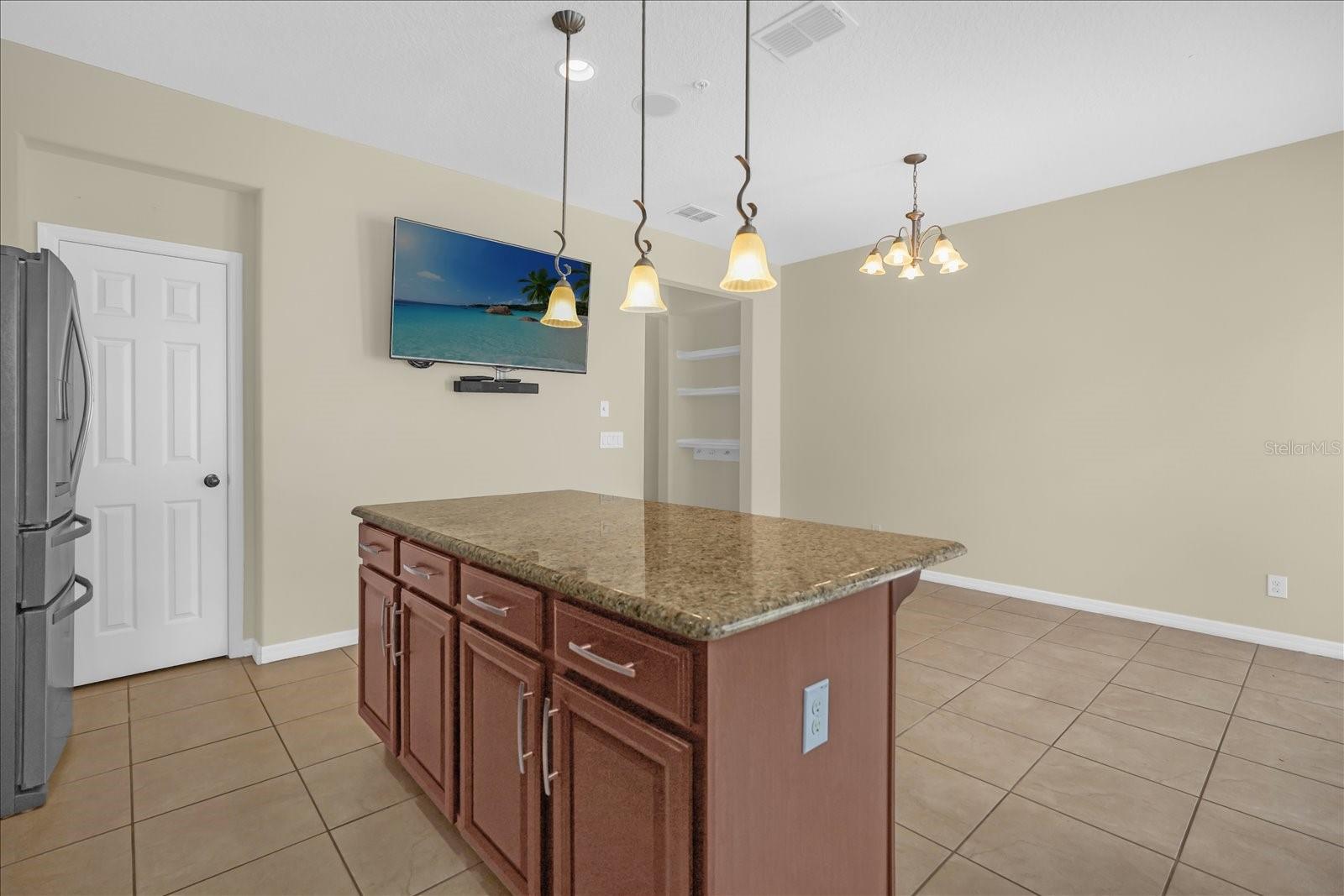 8943 HILDRETH AVE, ORLANDO, FL, 32832