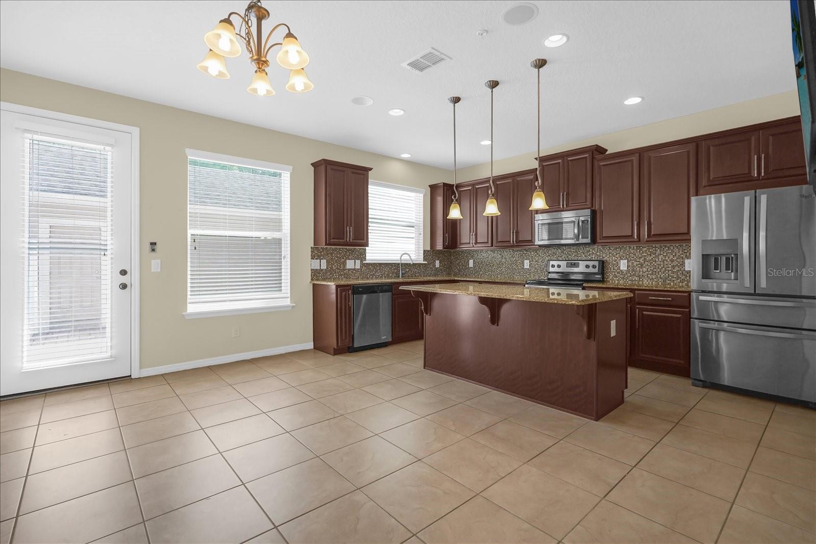 8943 HILDRETH AVE, ORLANDO, FL, 32832