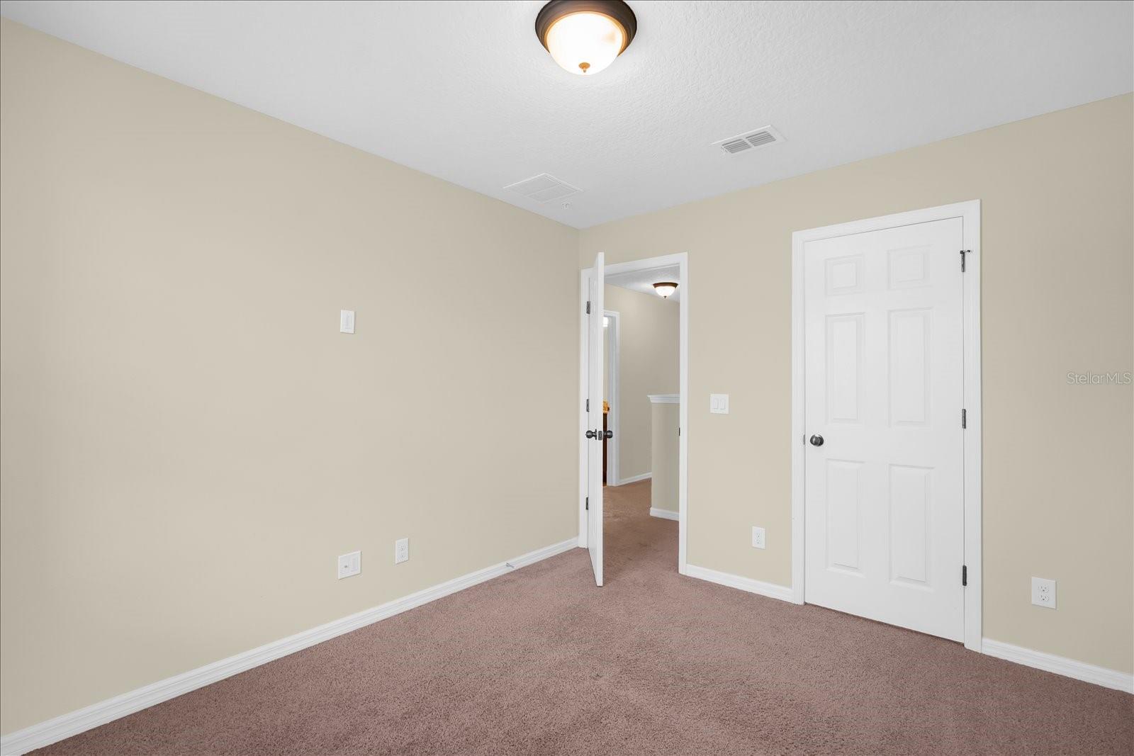 8943 HILDRETH AVE, ORLANDO, FL, 32832