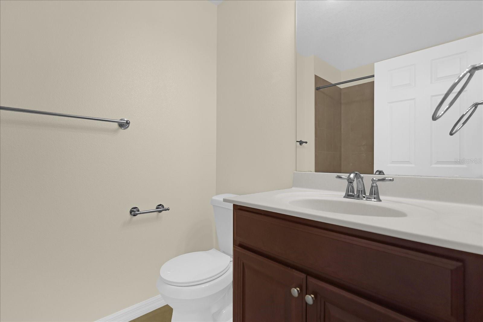 8943 HILDRETH AVE, ORLANDO, FL, 32832