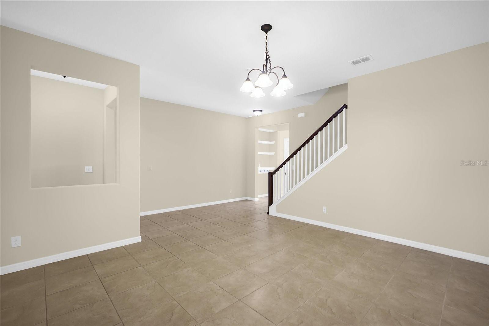 8943 HILDRETH AVE, ORLANDO, FL, 32832