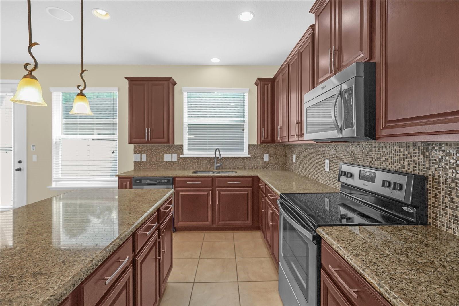 8943 HILDRETH AVE, ORLANDO, FL, 32832