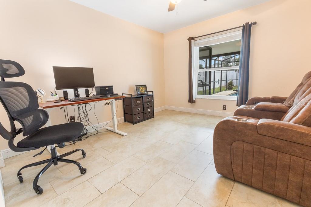 2022 RUDDER DR, VALRICO, FL, 33594