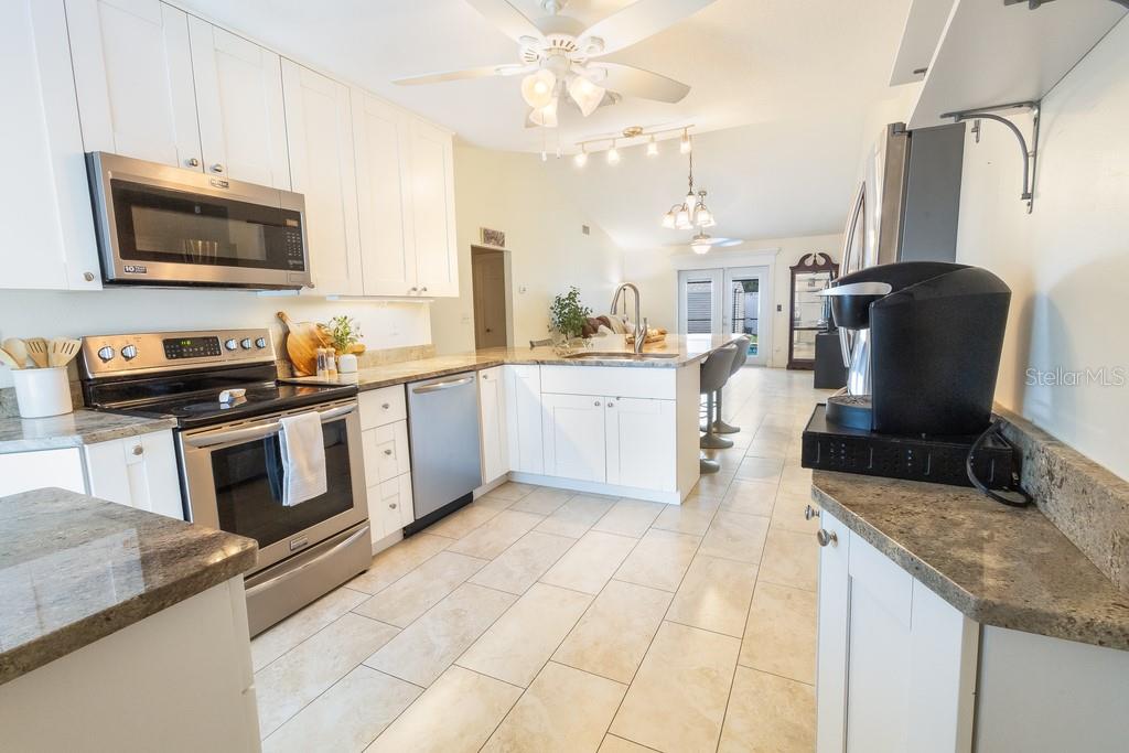 2022 RUDDER DR, VALRICO, FL, 33594