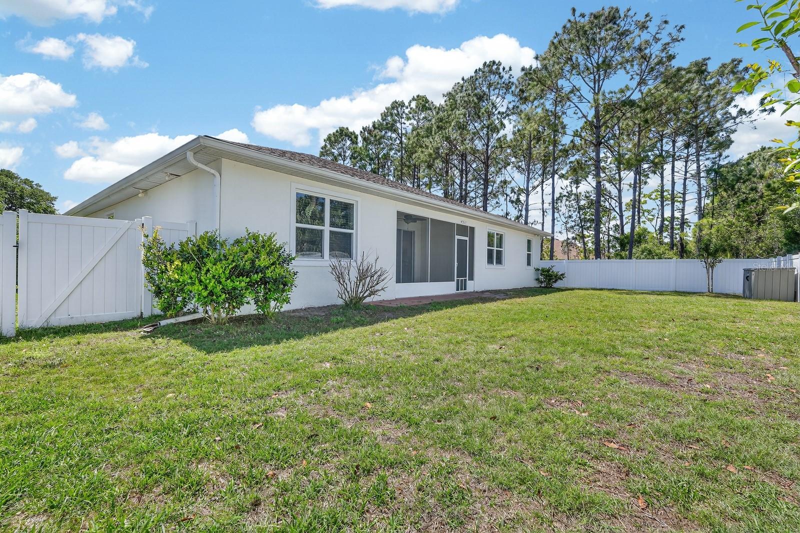 98 BUD HOLLOW DR, PALM COAST, FL, 32137