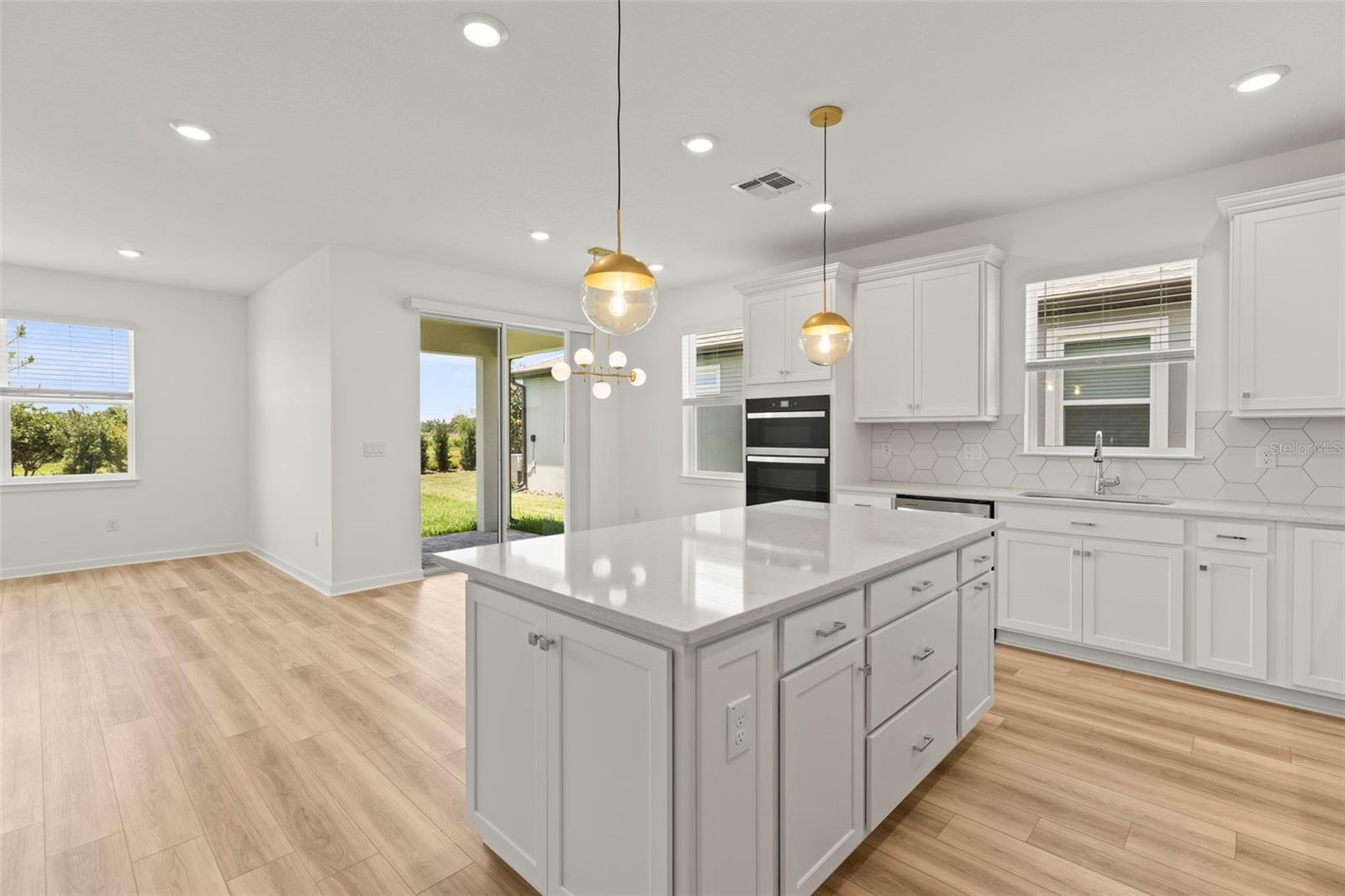 6703 MICHAEL FAVOR WAY, WESLEY CHAPEL, FL, 33545