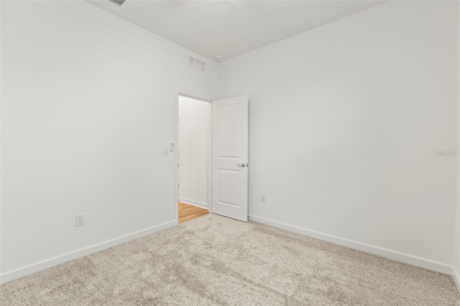 6703 MICHAEL FAVOR WAY, WESLEY CHAPEL, FL, 33545