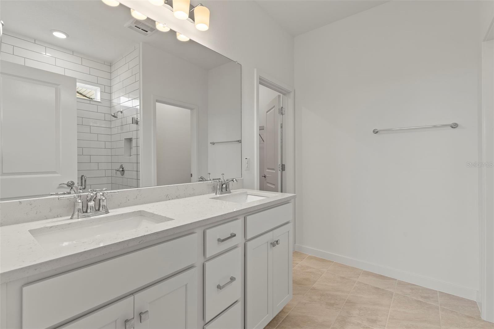 6703 MICHAEL FAVOR WAY, WESLEY CHAPEL, FL, 33545