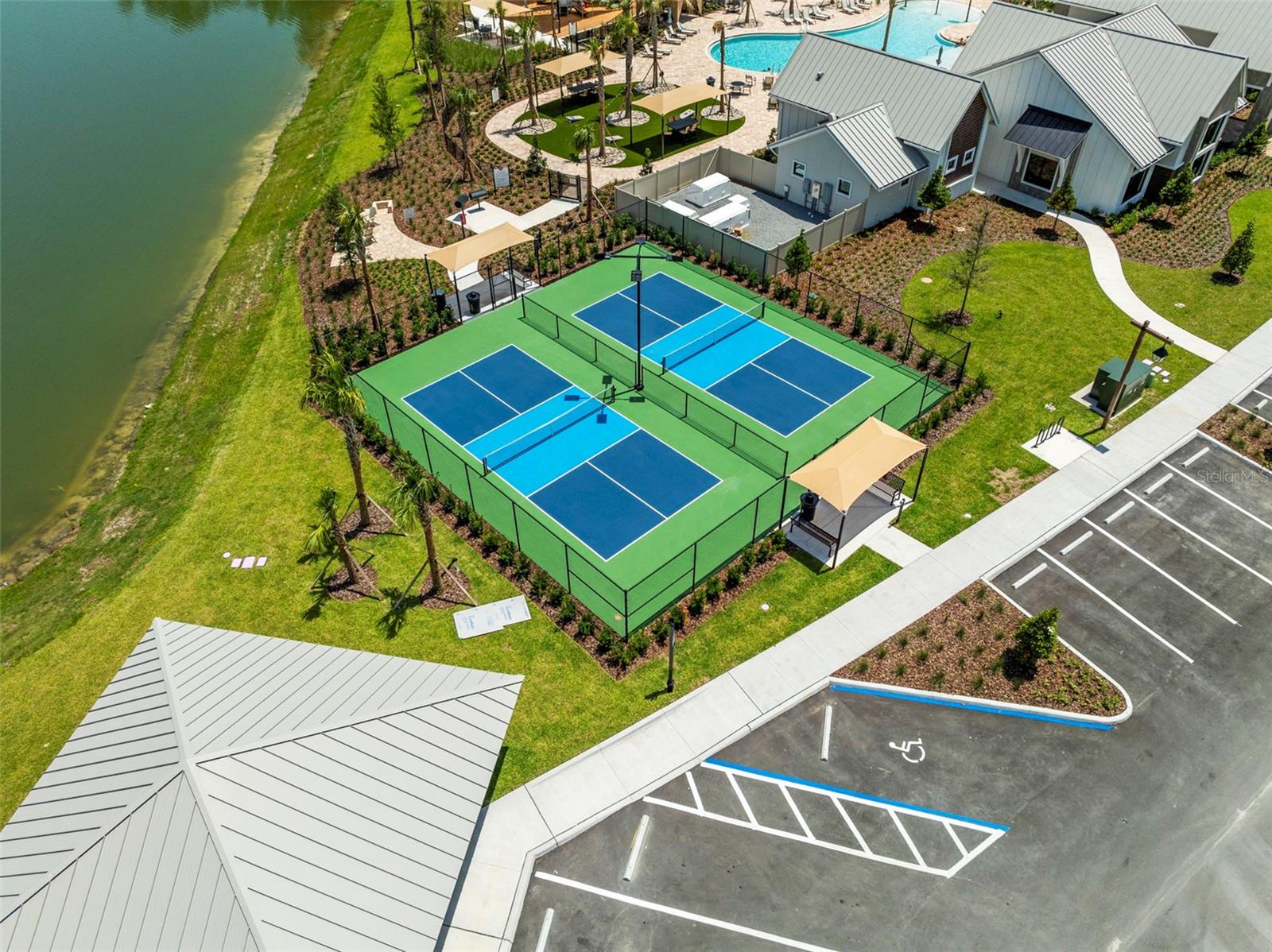 6703 MICHAEL FAVOR WAY, WESLEY CHAPEL, FL, 33545