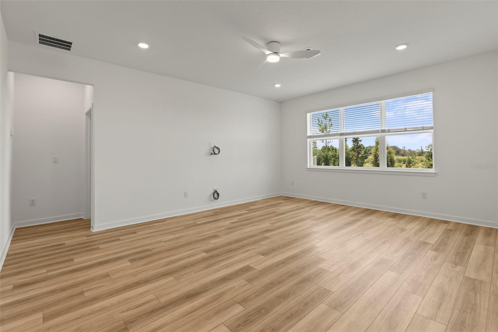 6703 MICHAEL FAVOR WAY, WESLEY CHAPEL, FL, 33545