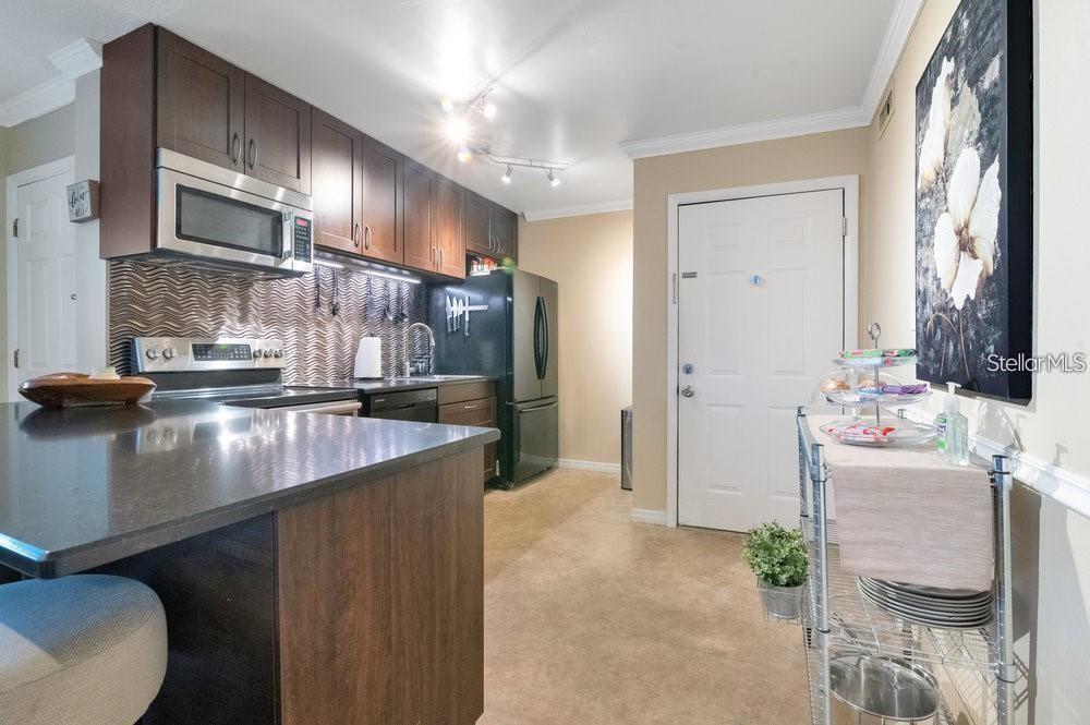 1000 S SEMORAN BLVD #815, WINTER PARK, FL, 32792