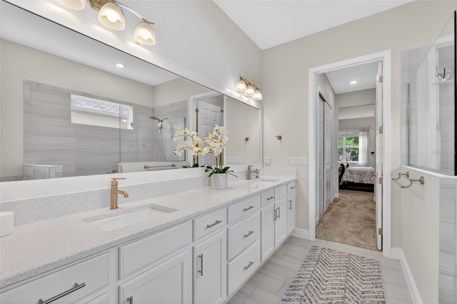 8228 BRIDGEPORT BAY CIR, MOUNT DORA, FL, 32757