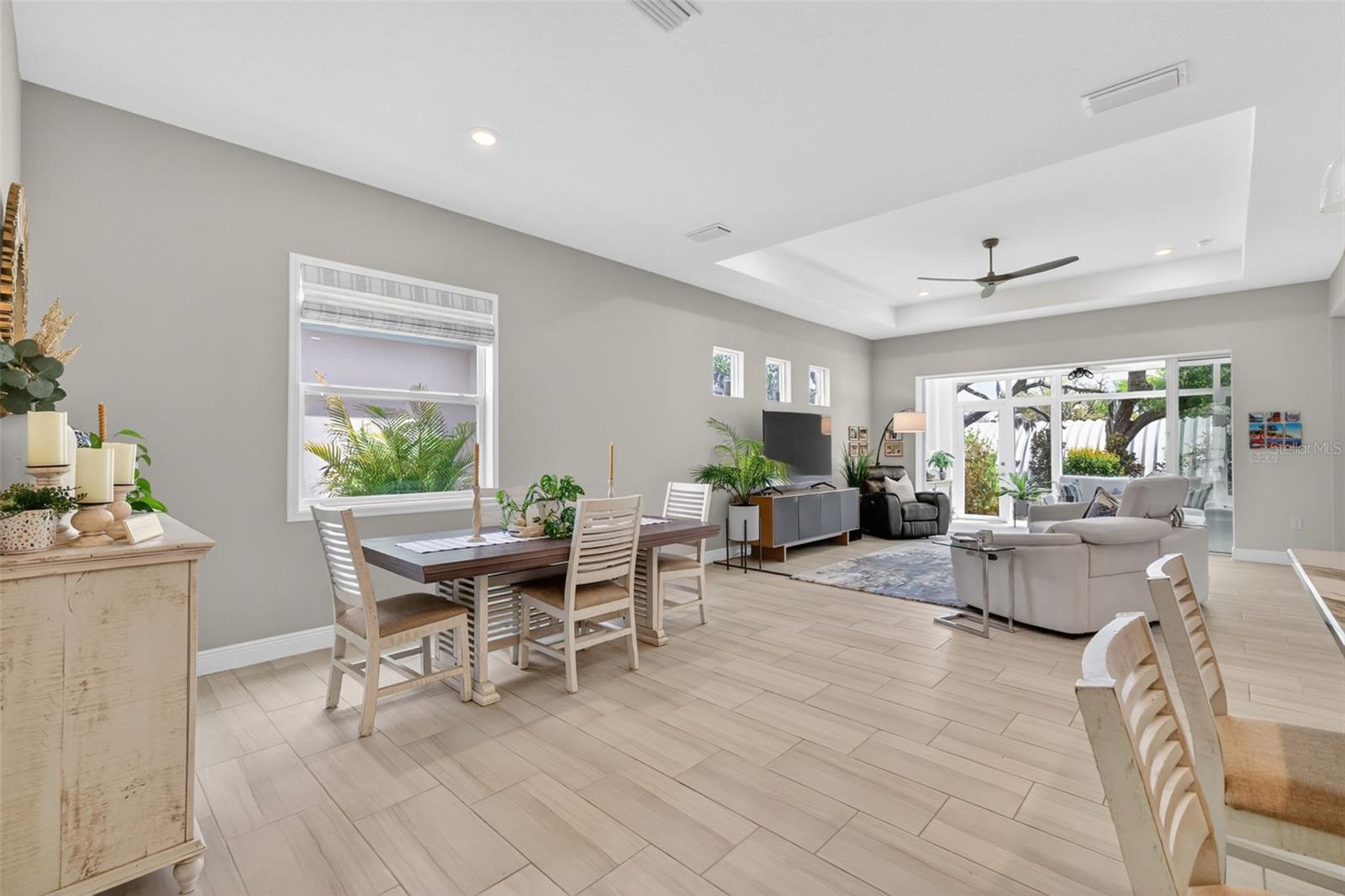 8228 BRIDGEPORT BAY CIR, MOUNT DORA, FL, 32757