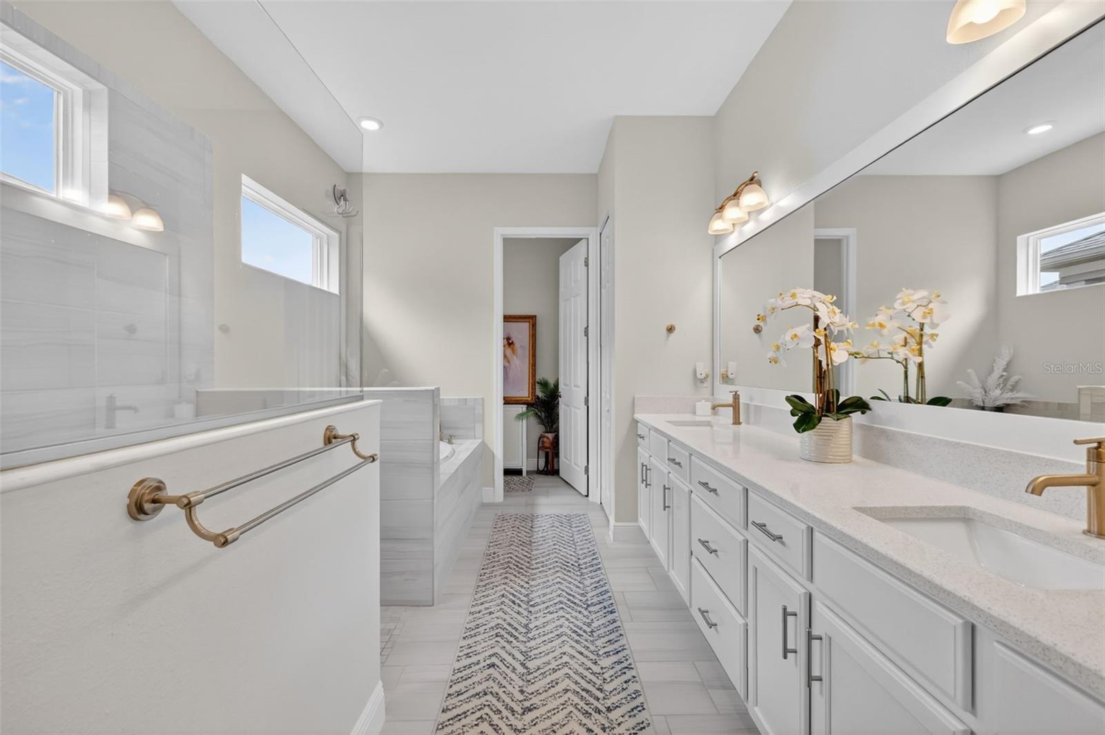 8228 BRIDGEPORT BAY CIR, MOUNT DORA, FL, 32757