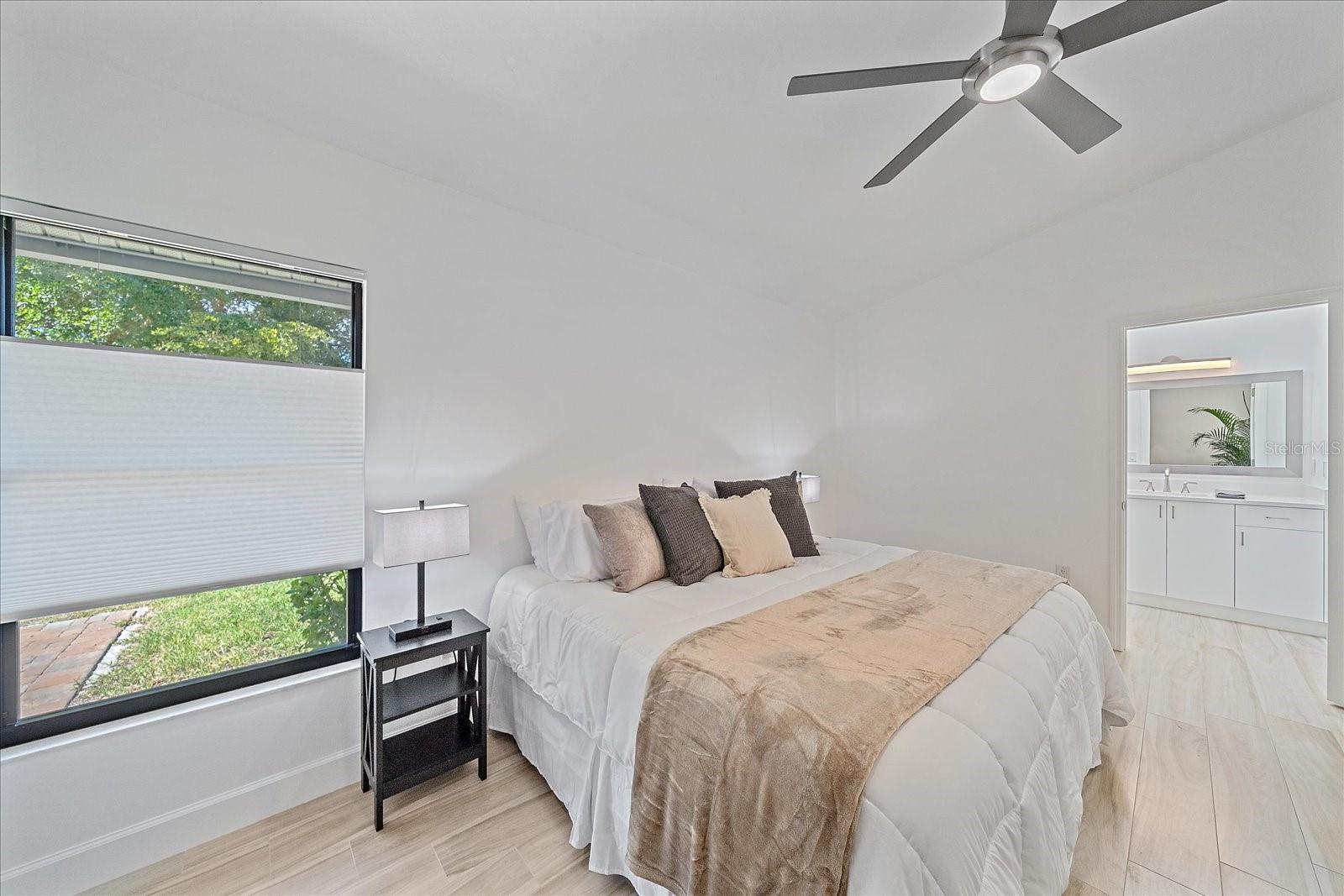 1684 PINTAIL WAY, SARASOTA, FL, 34231